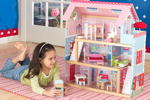 Das Puppenhaus ist 71 cm hoch