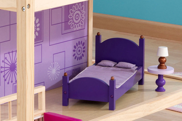 Fröhliches lila Schlafzimmer